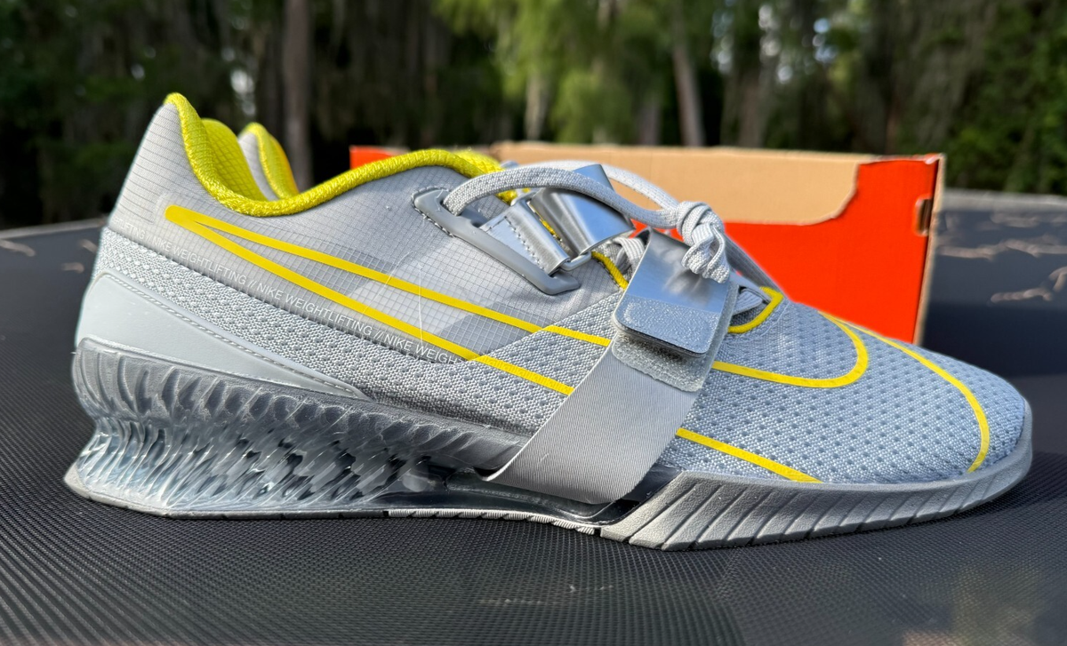 NEW Nike Romaleos 4 Wolf Grey Lightening Size 11 Weightlifting