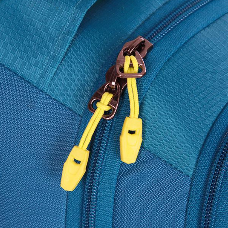 Granite Gear Wheeled Duffle Bag 79L Check In Heavy Duty Rolling Travel Luggage