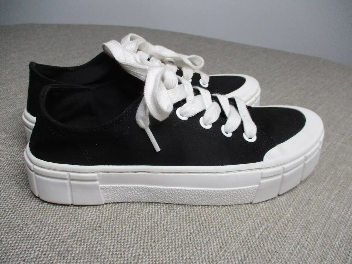 Shoes with tall clearance soles