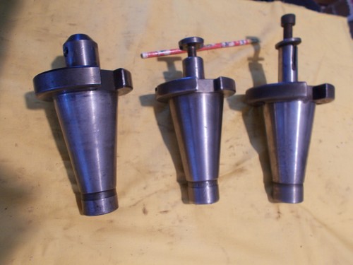 LOTE DE 3 PIEZAS NMTB 50 TAPER x 3/8" SOPORTE DE MOLINO FINAL Y 2 ÁRBOLES STUB MILL herramienta de fresado - Imagen 4 de 6