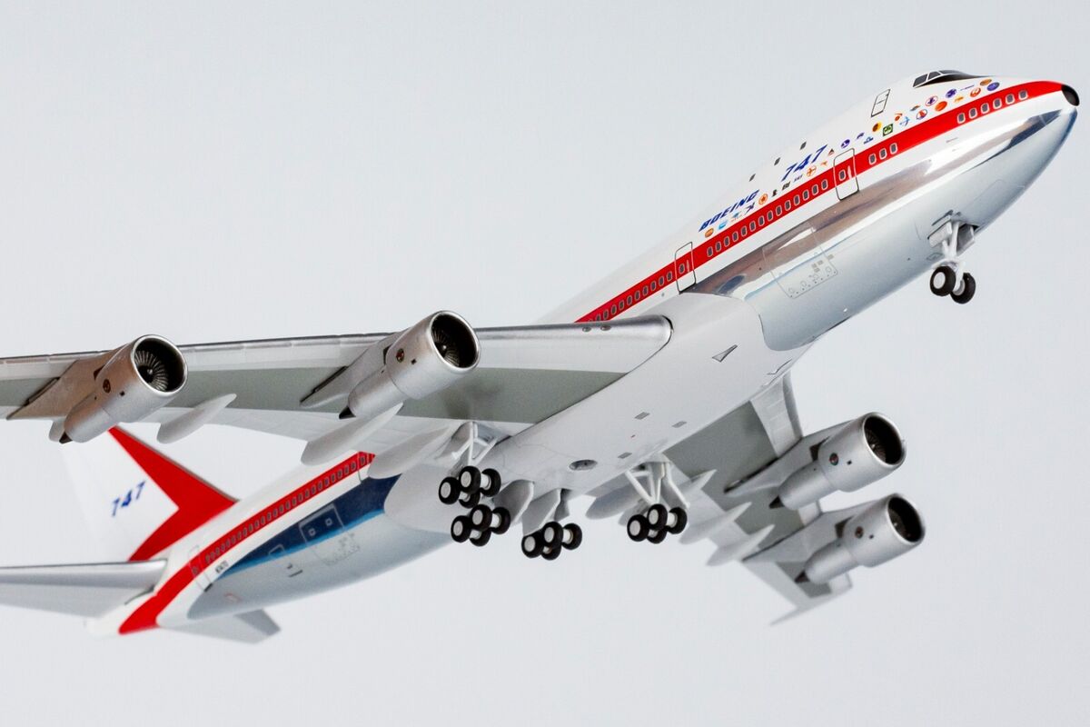 Boeing House Color B747-100 Reg: N7470 NG ( LITE COLLECTION