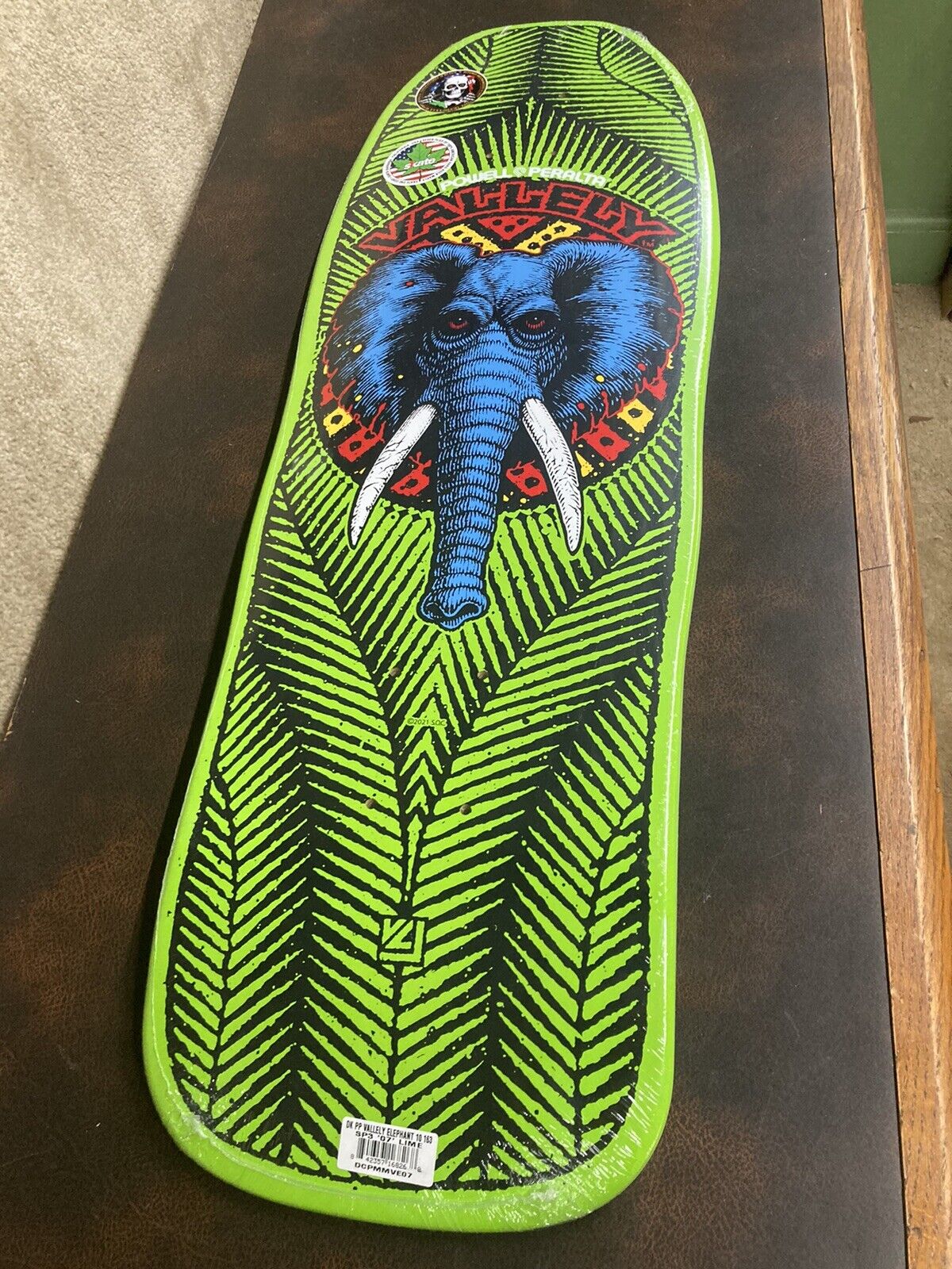 ☆POWELL PERALTA MIKE VALLELY 80s REISSUE-