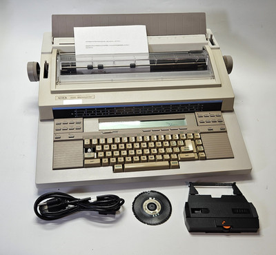 Xerox 6020 Memorywriter Typewriter/Word Processor -Works, Keys Hard [AS-IS]