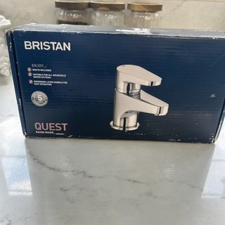 Grifo mezclador de lavabo cromado Bristan Quest nuevo en caja guardarropa