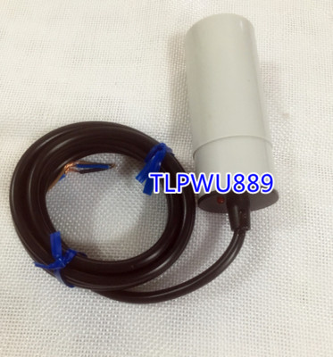 1pcs    FOR E2K-C25ME2 Proximity Switch  IN BOX    @tlp