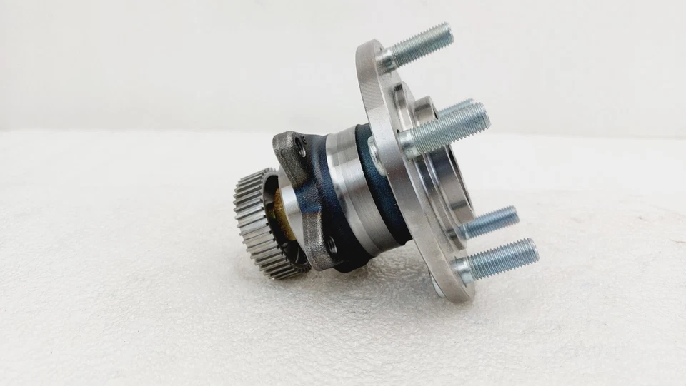 Conjunto de buje de rueda trasera Dodge Avenger 95-00 Chrysler Sebring 95-05 Moog 512136 Foto 2 de 4