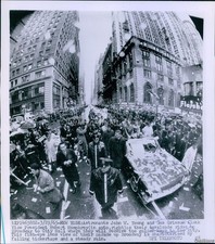 1965 Astronauts John W Young Gus Grissom Vp Hubert Humphrey Vintage Photo 6x8
