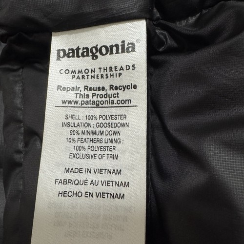 NWOT Patagonia Men's Down Sweater Vest Black Size Medium With Ebay Embroidery - Picture 12 of 12