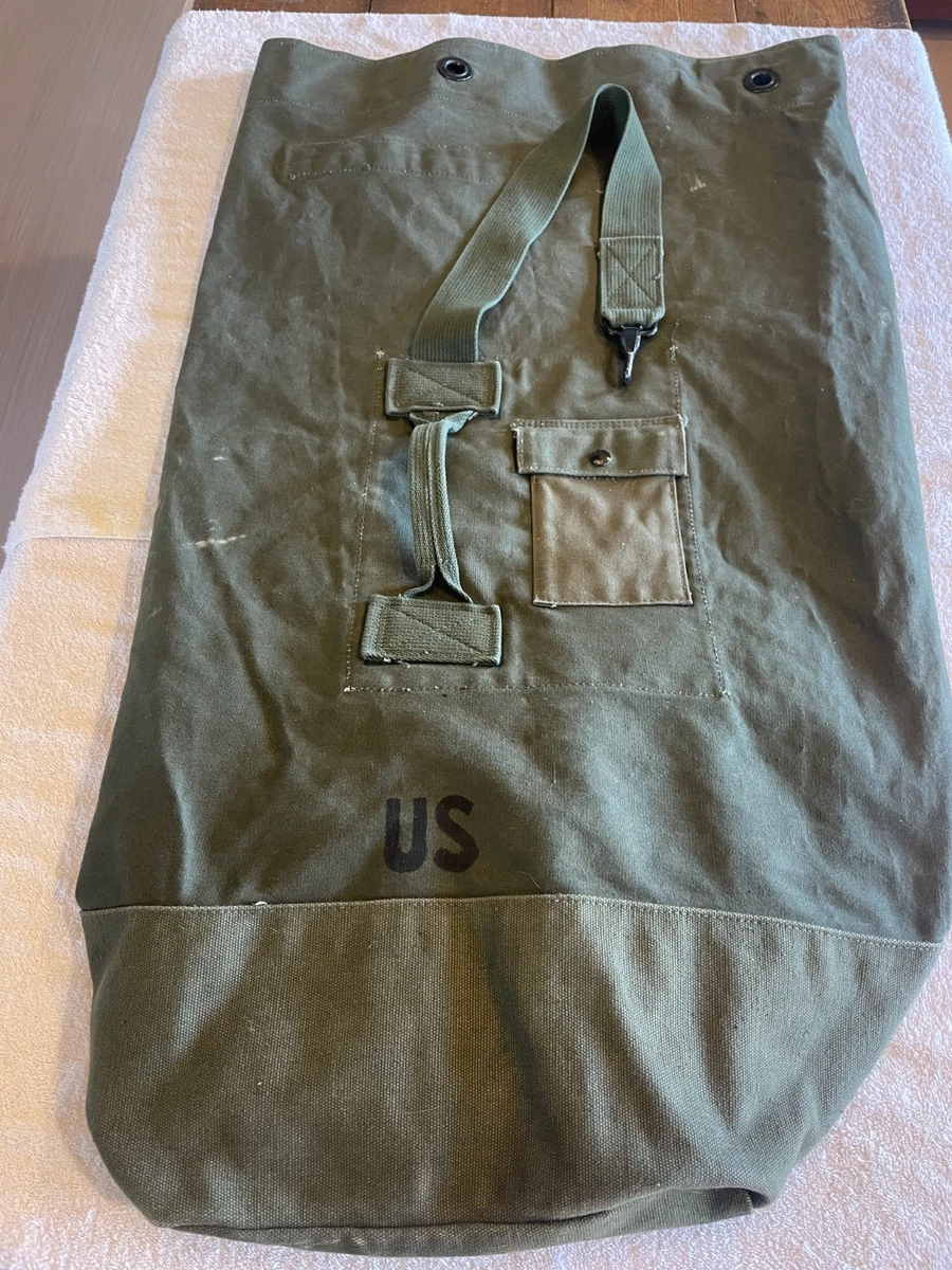 Vintage Army Duffle Bag In Original Vietnam War Personal & Field