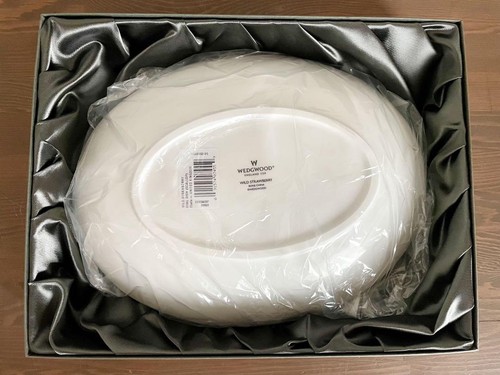 Wedgwood Wild Strawberry Oval Dish Plate Cute Natural Stylish Elegant Durability - Picture 13 of 24