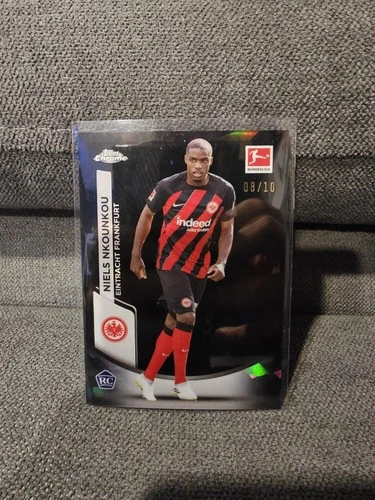 Niels Nkounkou /10 - Topps Bundesliga Chrome Sapphire 23-24