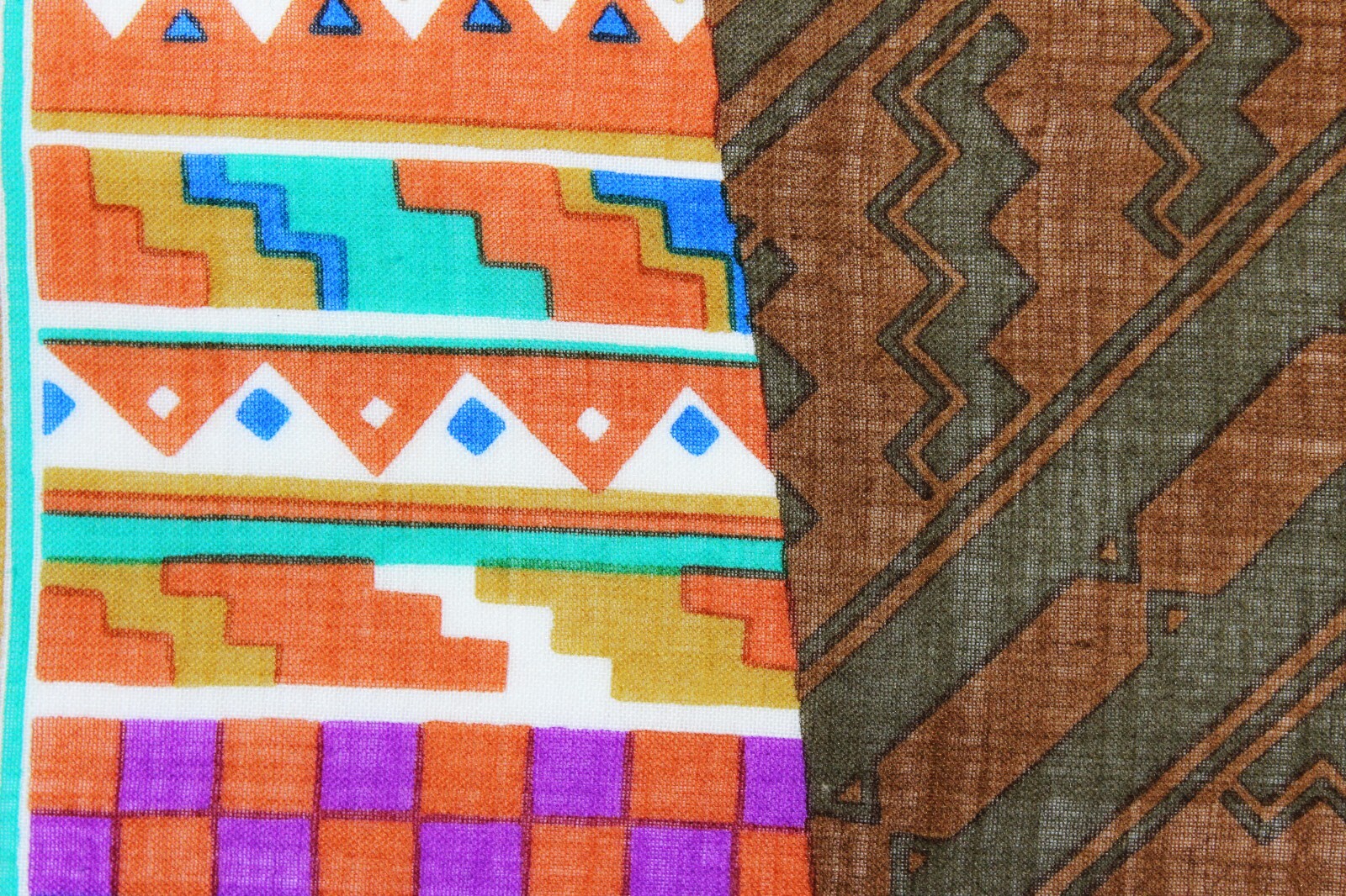 Beautiful Vintage "Pierre Cardin" Scarf image 5