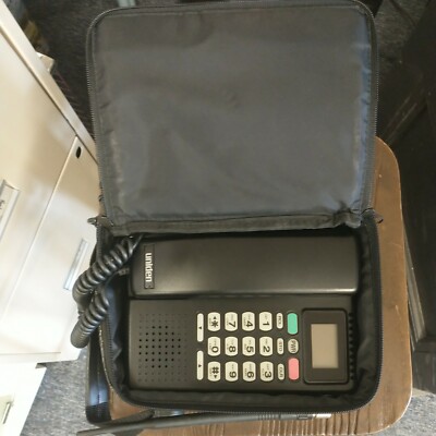 Vintage Cellular Mobile Bag phone Uniden