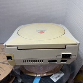 Sega Dreamcast Console Gaming System Only White HKT-3020 Some yellowing