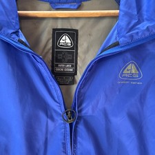 Nike ACG Packable Windbreaker Jacket Womens L...