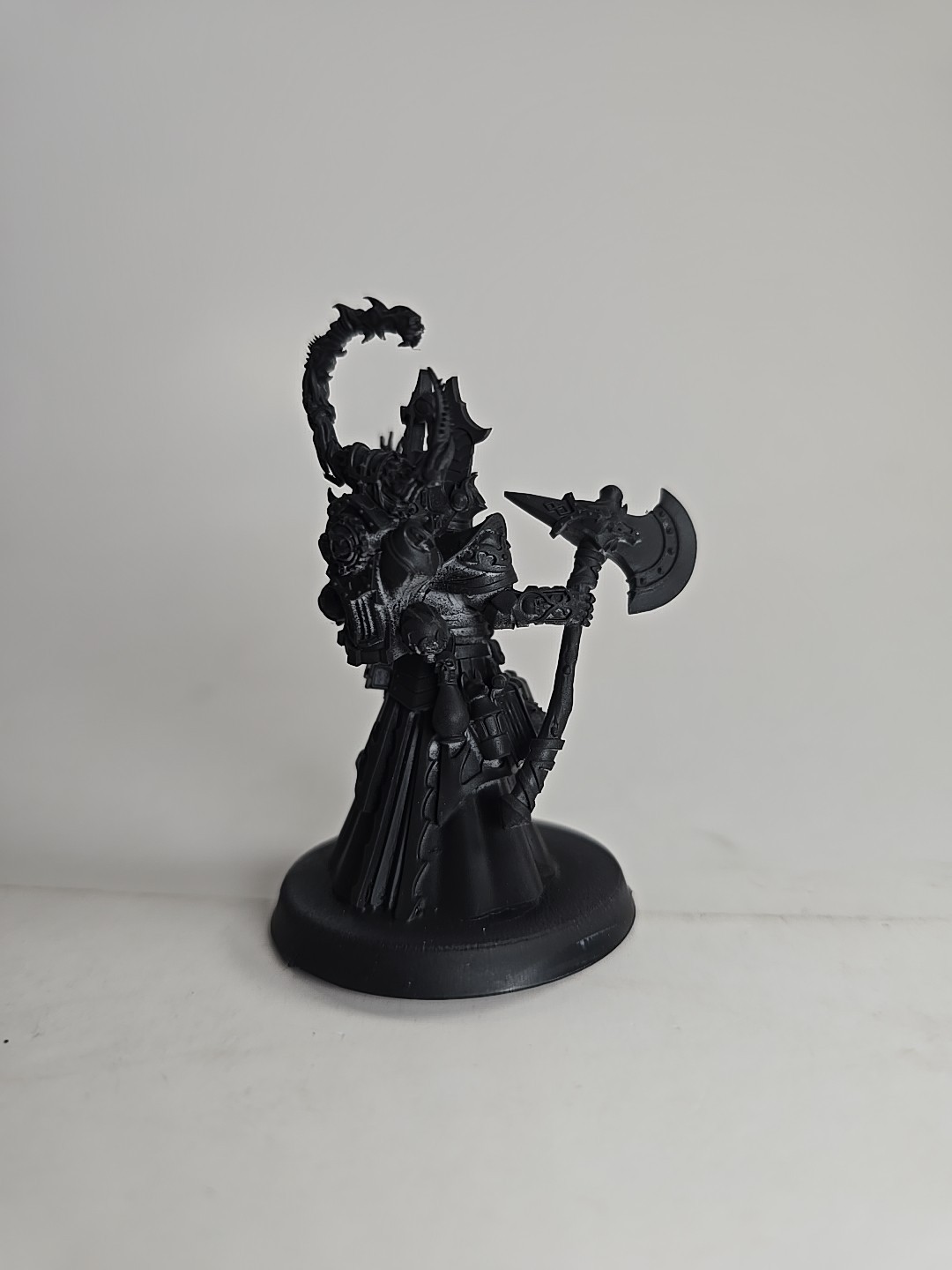 Sorcerer of the Black Foundation Artel W Champion 28MM