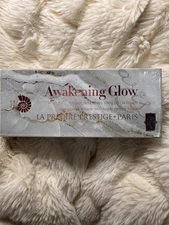 La Predire Prestige - Awakening Glow Nourishing Lip Oil - Peach (MSRP $120)