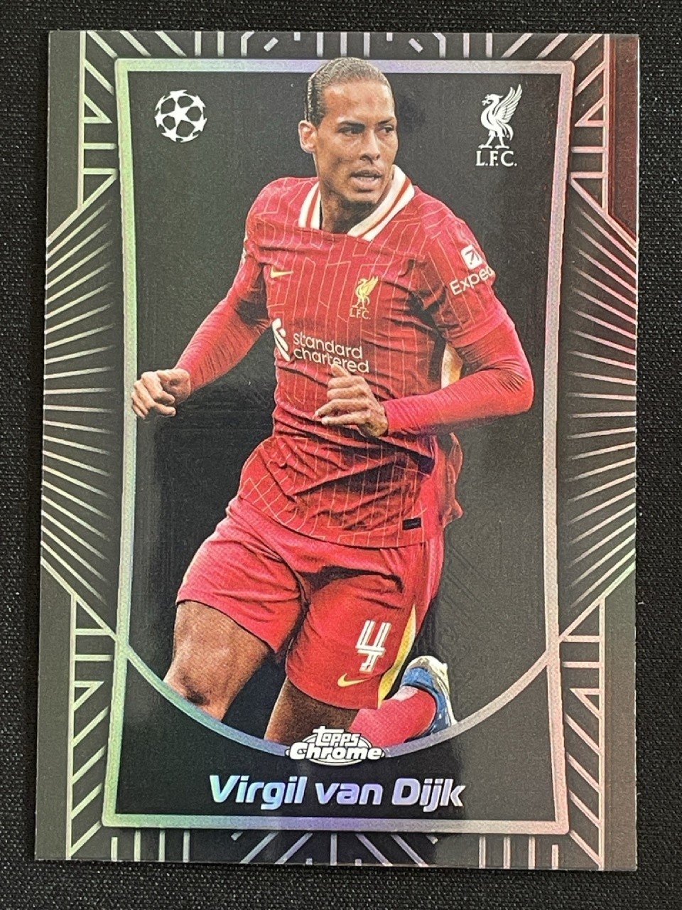 Virgil Van Dijk 2024-25 Topps Chrome UCC Shadow Etch SSP #SE-11 -5k