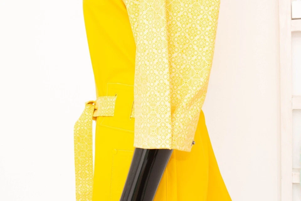 Helly Hansen Women's Kirkwall Festival Poncho Waterproof Yellow Belted Jacket M - Image 4 of 4