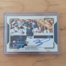 Panini National Treasures Mike Piazza Autographed Serial Numbered Card /35 2025