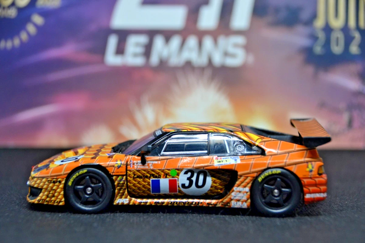 MINIATURE VOITURE AUTO 1 : 43 spark Model Audi R8 N.1 24 H Spa D
