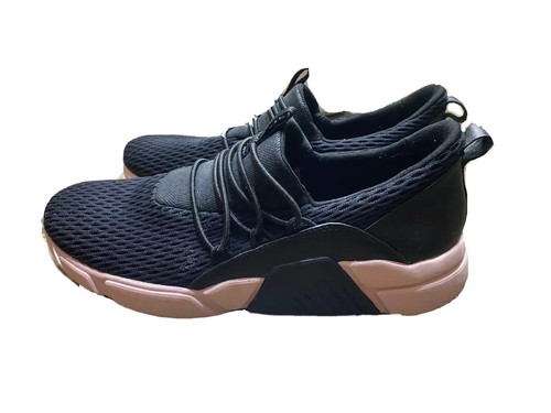 fila embroidered sneakers