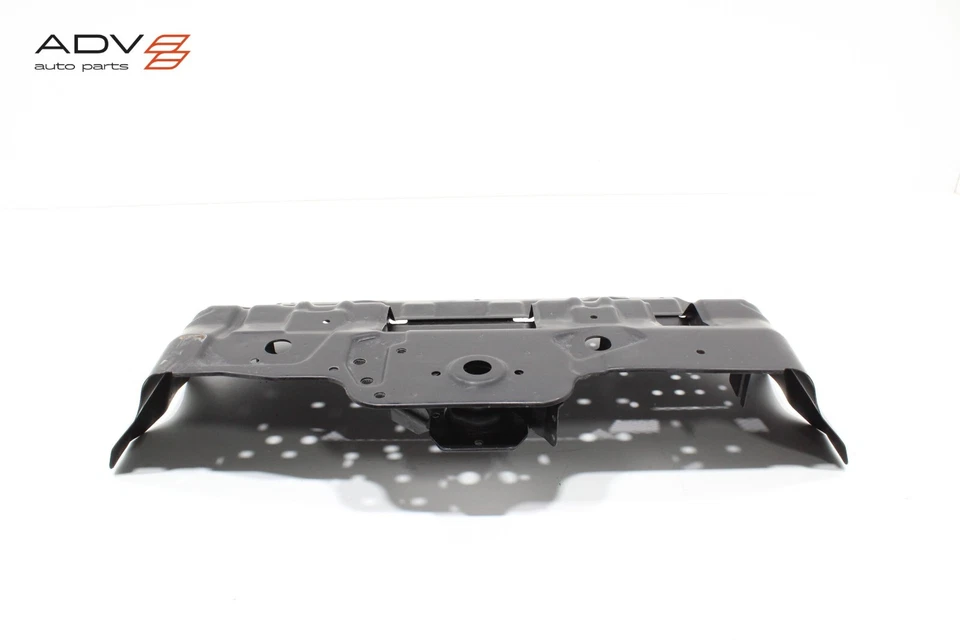 Toyota 4runner 2010-2024 bajo motor soporte delantero protector contra salpicaduras OEM Foto 2 de 4