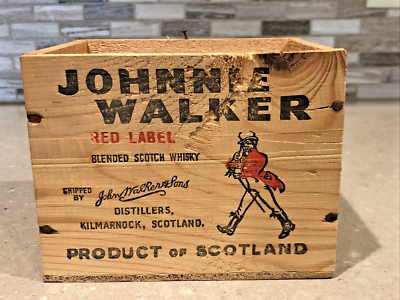 Johnnie Walker RED LABEL 木製ボックス Johnnie Walker Red Label Whiskey Cedar Wooden Box 12 - 1/10 Pint