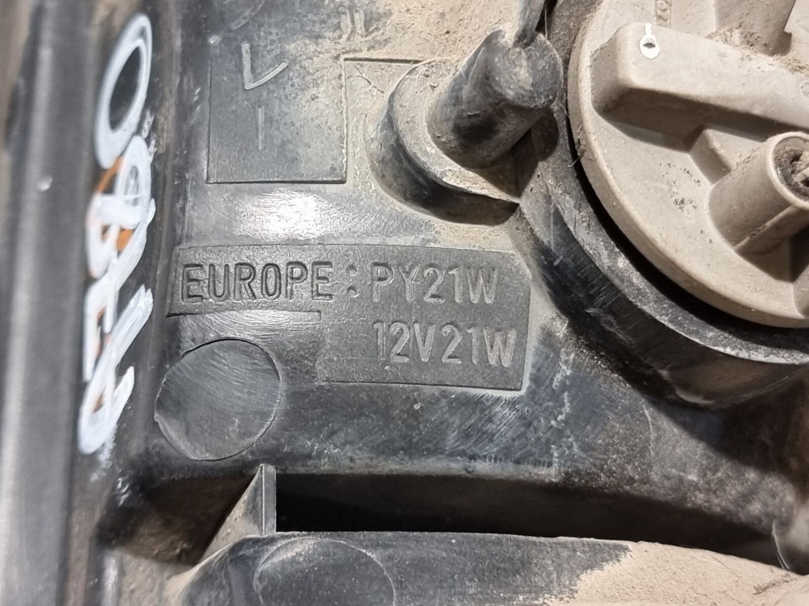 Foto 17 di 24