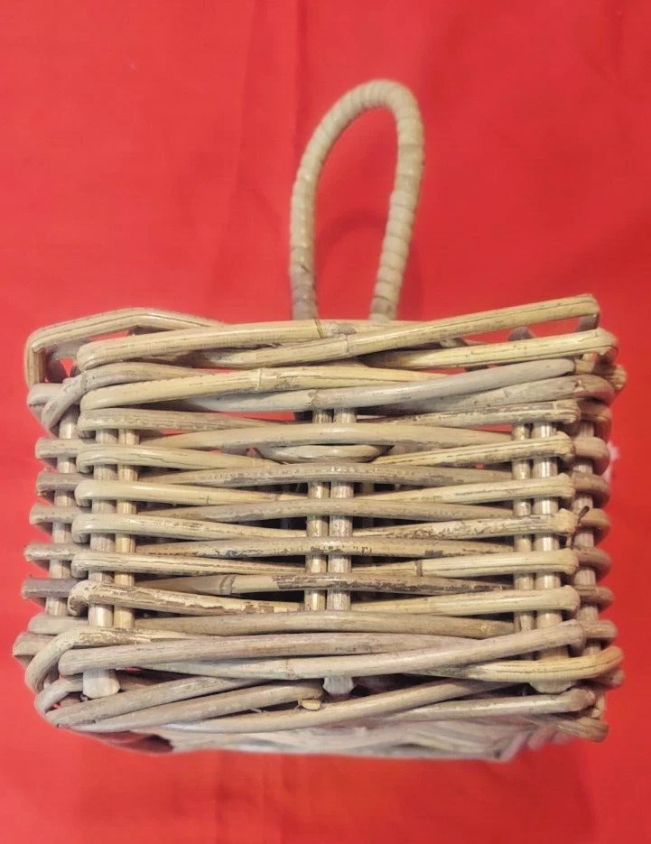SALE! CHEAP! Vintage Style Rustic Rattan Condiment Cutlery Storage Holder Basket - Image 3 of 4