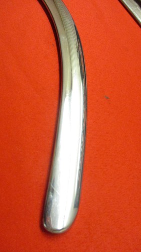 1959 1960 CHEVROLET IMPALA BELAIR BISCAYNE REAR WINDOW MOLDING SEDAN LOWER - Picture 10 of 12