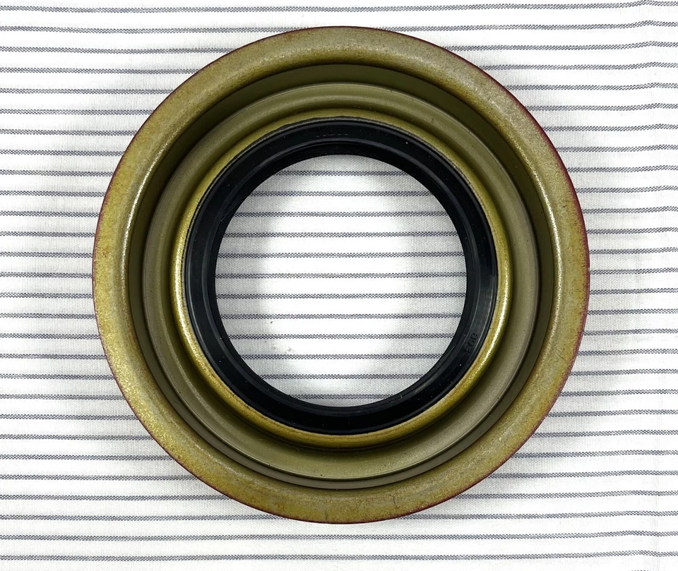 Sello de piñón diferencial SKF 21955 para camioneta SUV NS 2286 GM Select 68-97 Foto 2 de 4