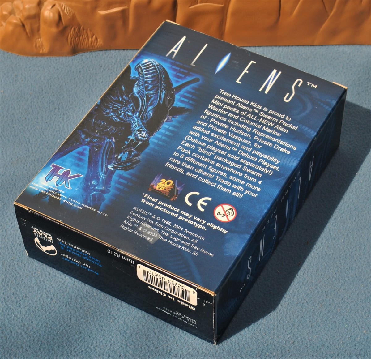 Aliens Movie Swarm Pack collectible. Treehouse Armymen Super