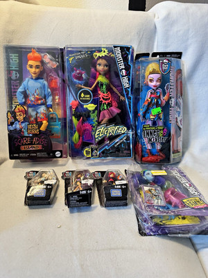 Monster High Lot  Clawdeen /Heath/3-mega minis/1 Monster Family/1-inner monster