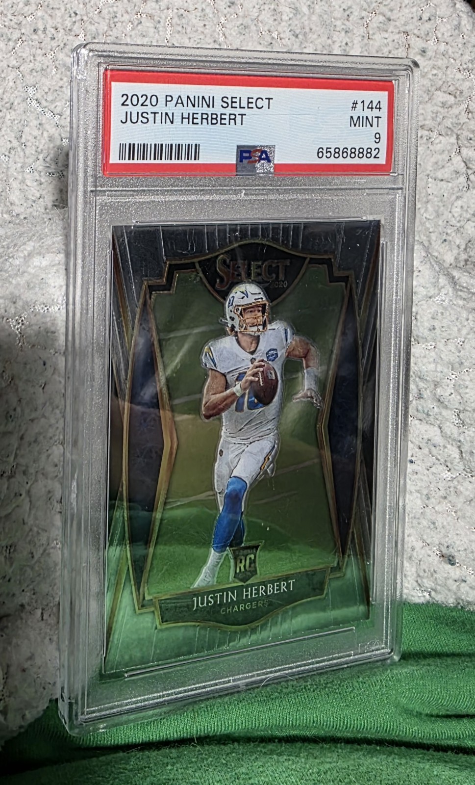 2020 Panini Select - Premier Level Justin Herbert #144 (RC) 💎 PSA 9 💎