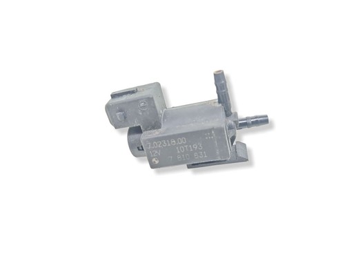 BMW 3 E90 E91 2011 Diesel 85kW Turbolader Druckwandler Magnetventil 7810831