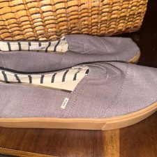 Men  s Toms Slip On Shoes Size 11