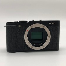 Fujifilm X-M1 XM1 16.3MP Mirrorless Digital Camera Body Accessories