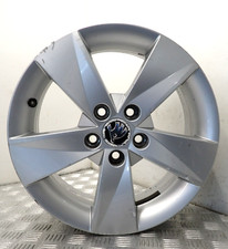 SKODA FABIA ROOMSTER 15" SILVER ALLOY WHEEL 5J0601025AB (R1-E)