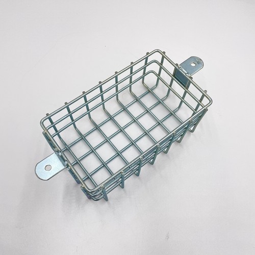 LR DEFENDER -06 LAMP GUARD REAR SINGLE MESH TYPE ZINK COATING JM-99440 / MRC316 - Foto 2 di 2