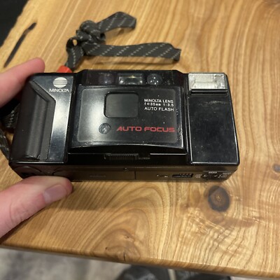Minolta AF-E Auto Focus 35 mm Point & Shoot Compact Film Camera - Untested