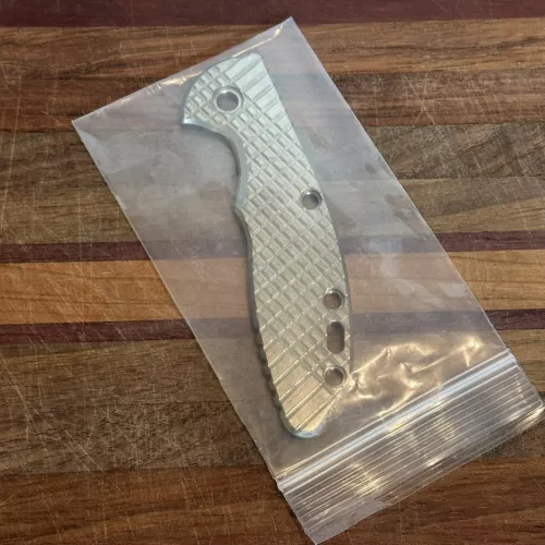 HINDERER XM-18 3.5 Stone Washed Frag CNC milled Titanium scale - METON BOSS