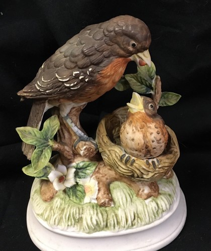 VTG Gorham Red Robin Mother & Baby Figurine Music Box “Somewhere Over Rainbow” - Picture 3 of 16
