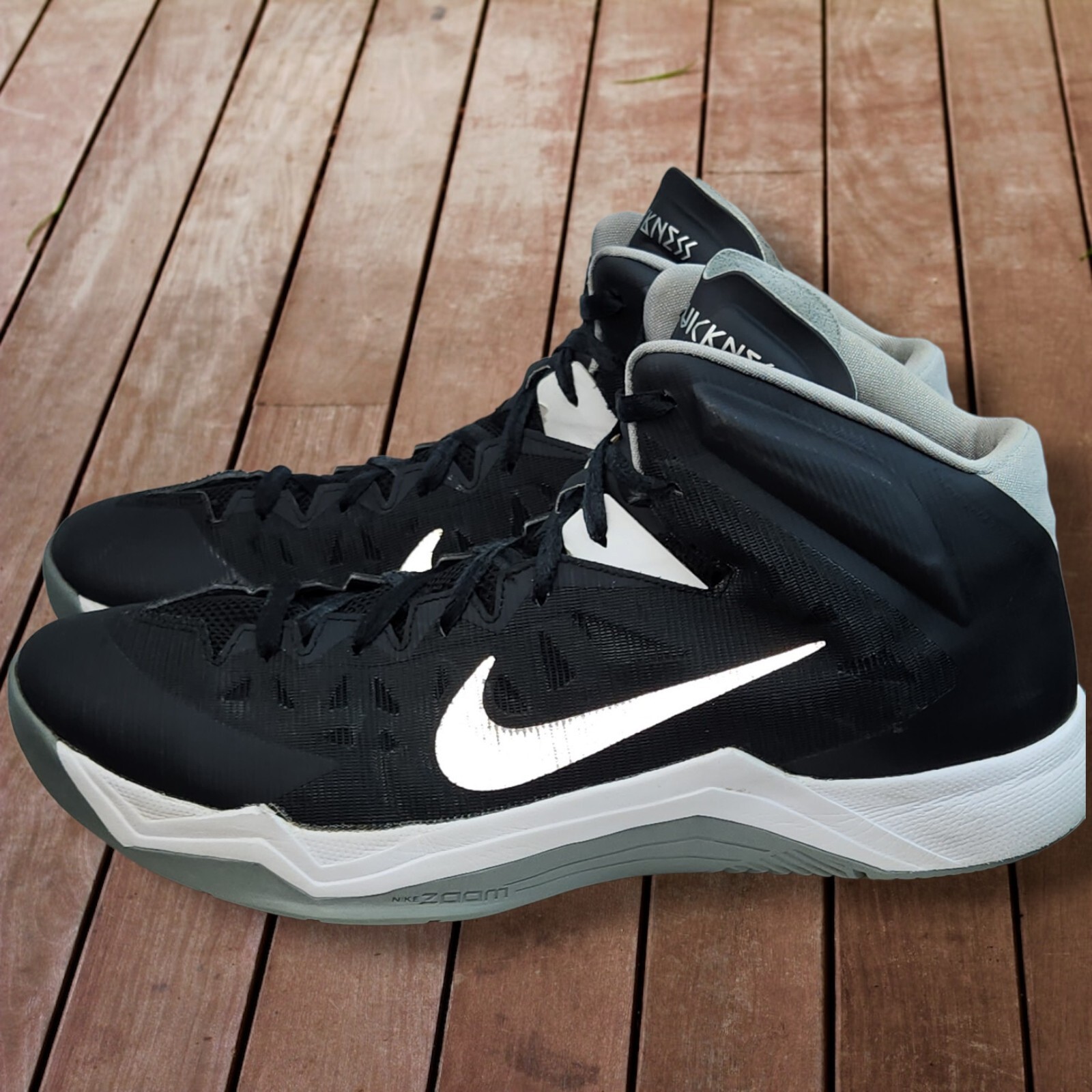 nike hyperquickness 2013