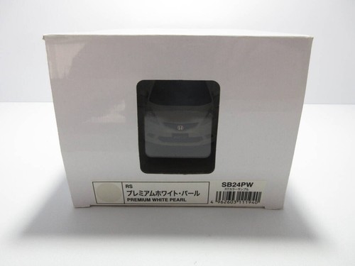 1:24 Honda Fit RS FIT GE Minicar Premium White Pearl Dealer Special Order Color - Picture 5 of 5