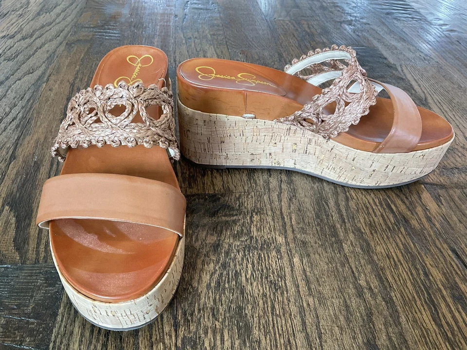 Sandalias Jessica Simpson Callri plataforma cuña deslizable marrón talla 10M usadas en excelente estado Foto 4 de 4