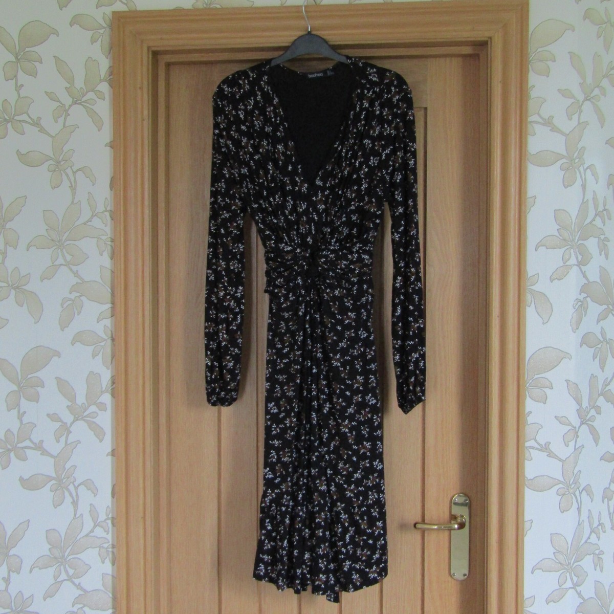 Boohoo black brown floral twist front stretch jersey dress uk 12 tie back frill | eBay UK Boohoo black brown floral twist front stretch jersey dress uk 12 tie back frill | eBay UK