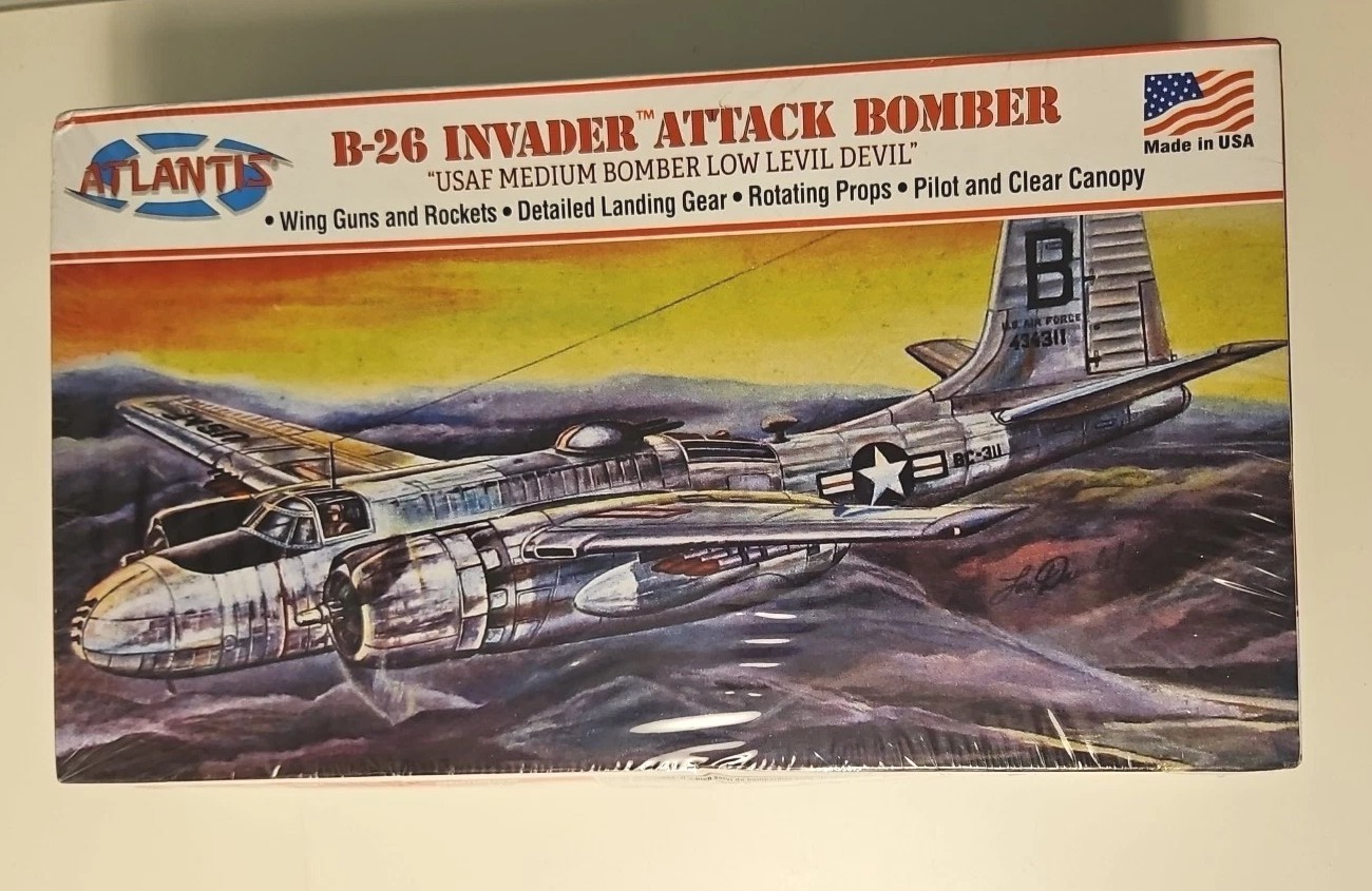 Atlantis Models B-26 Invader Attack Bomber 1:67 Scale Model Kit NIB USA ...