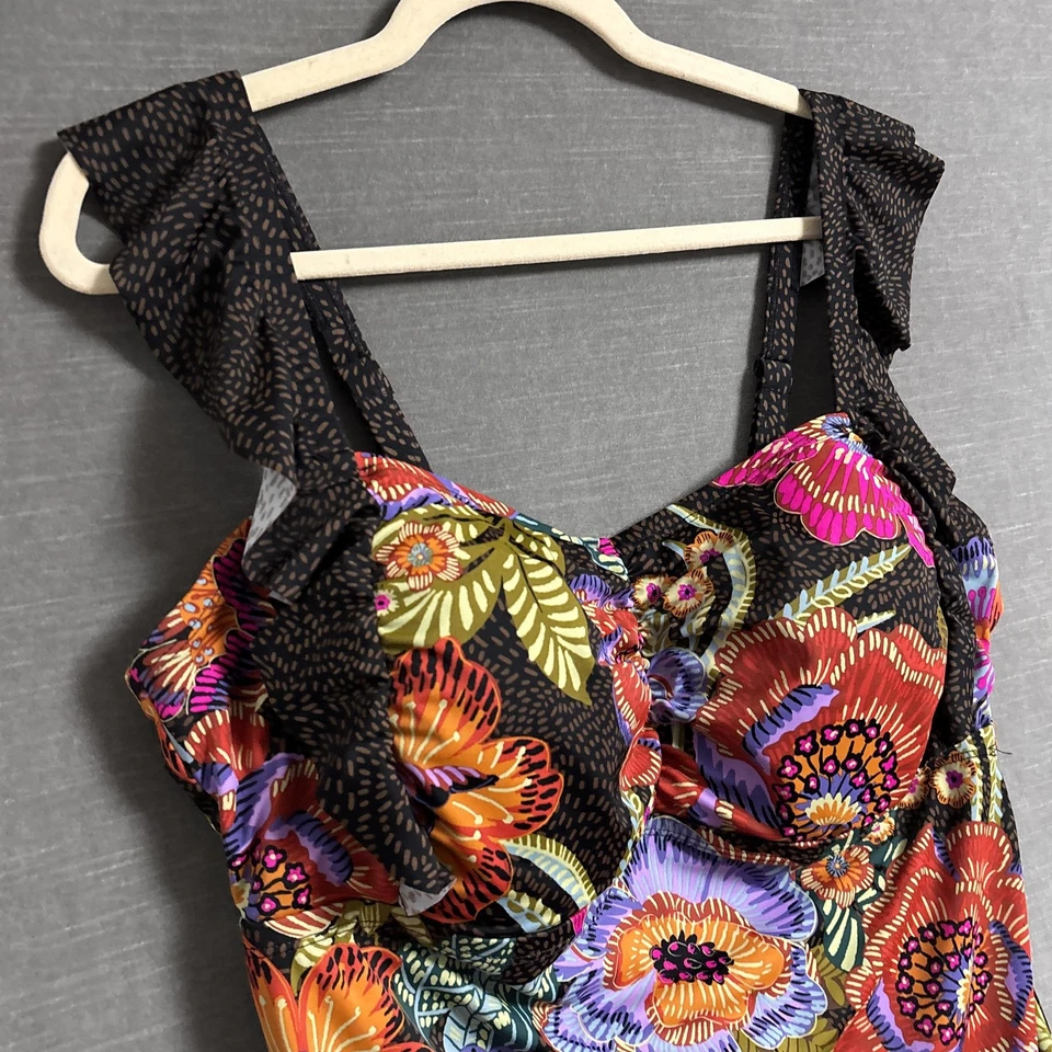 Torrid 泳装 2X 18/20 花卉 Polkadot 海贼王荷叶边无线抹胸文胸 — 第 2/4 张图片