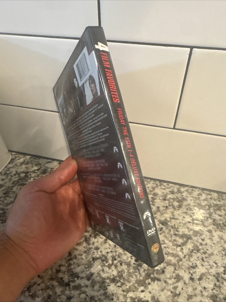 4 Film Favorites: Friday the 13th 1-4 Deluxe editions DVD includes 3D Glasses - Image 3 of 4